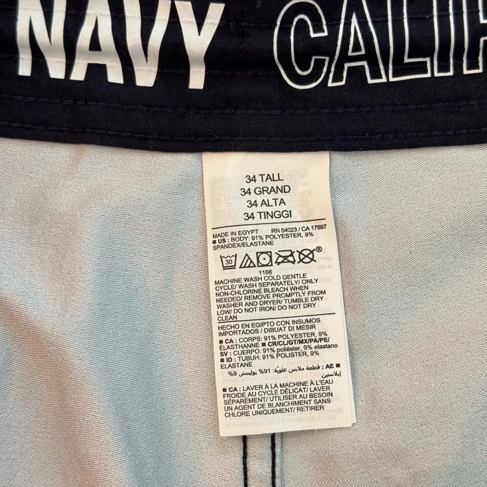 Old Navy Color-Blocked Built-In Flex Board Shorts Blue White Ocean Waves